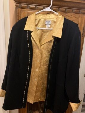Dorby Women's Black Jacket with Gold-Trim Blouse
